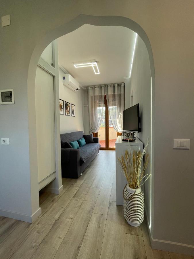 Sesto Piano Apartment インチーザ・イン・ヴァルダルノ エクステリア 写真